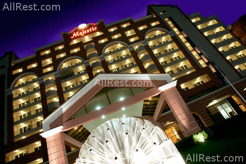 Majestic Hotel & Residence 5